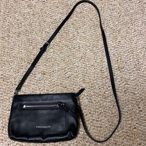 Like new Vince Camuto cross body bag